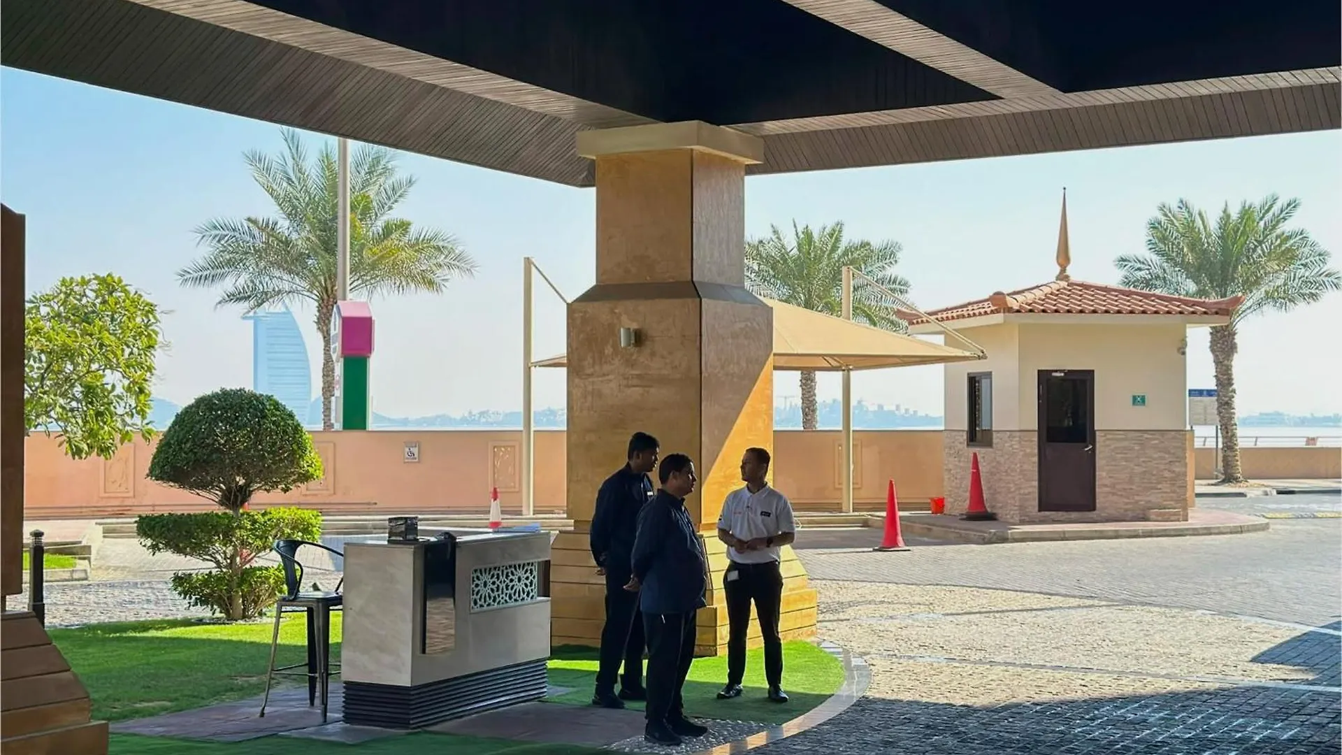 Picture-Perfect 2Br Apartment With Burj View Dubai